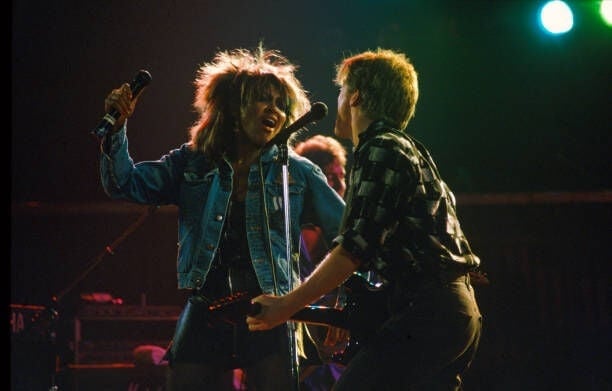 Tina Turner et Bryan Adams - Private Dancer Tour 16 mars 1985 Wembley Arena. (Photo de Solomon N'Jie/Getty Images)