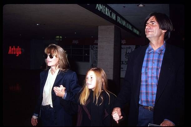 110349 01: Actress Sissy Spacek and husband Jack Fisk arrive with their daughter at the premiere of 