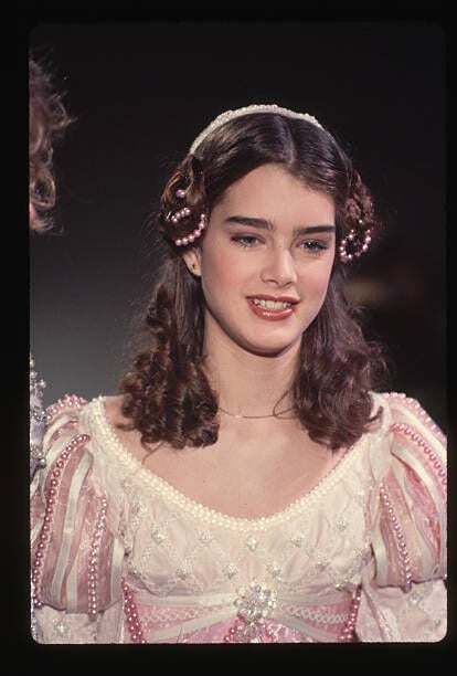 (Original Caption) : Actress Brooke Shields dressed up as a princess. Ca. 1980-1990.   (Photo by Lynn Goldsmith/Corbis/VCG via Getty Images)