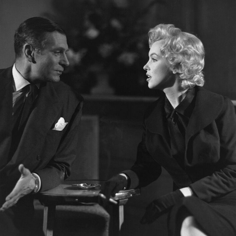 File:Marilyn Monroe and Laurence Olivier.jpg