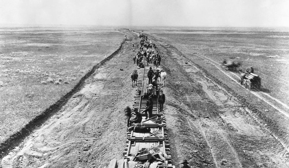 The construction of the St. Paul, Minneapolis, & Manitoba Railway in Montana Territory in 1887. In 1890 it became the Great Northern Railway. (Photo by © Minnesota Historical Society/CORBIS/Corbis via Getty Images)