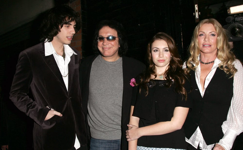 Gene Simmons and Shannon Tweed with children Nick and Sophie (Photo by Ferdaus Shamim/WireImage)