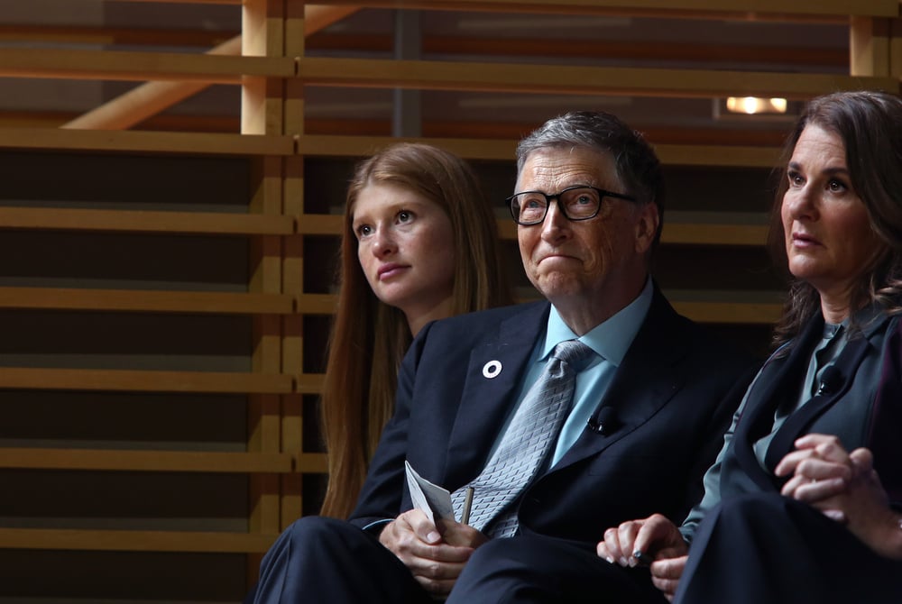 NEW YORK - SEPTEMBER 20: (L-R) Jennifer Gates and her parents, Bill and Melinda Gates, listen to former U.S. President Barack Obama speak at the Gates Foundation Inaugural Goalkeepers event on September 20, 2017 in New York City. (Photo by Yana Paskova/Getty Images)