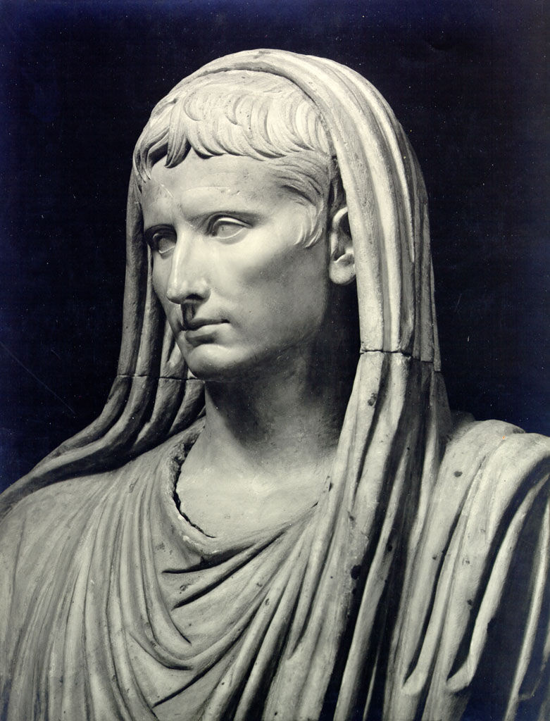 Augustus Facts